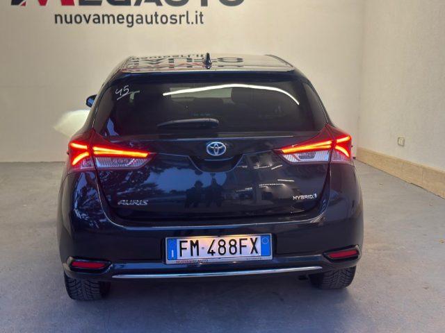 TOYOTA Auris 1.8 Hybrid Lounge