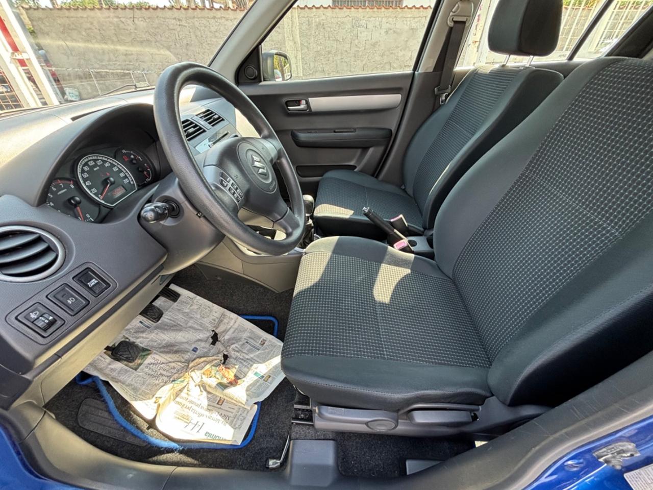 SUZUKI SWIFT 1.3 GLX BENZINA 140.000KM
