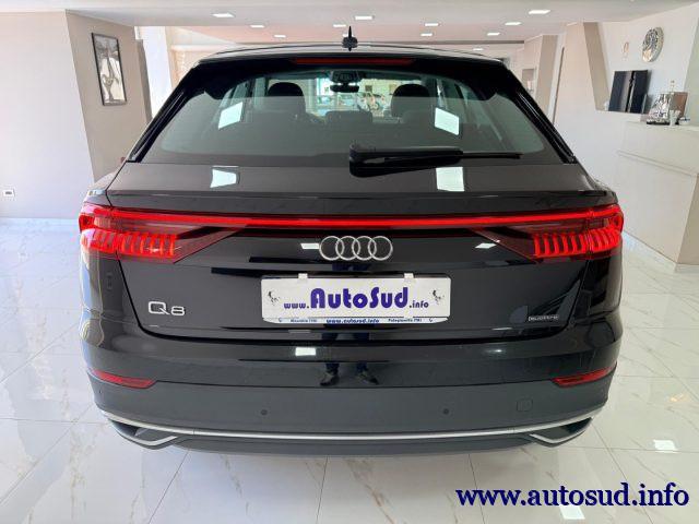 AUDI Q8 45 TDI quattro tiptronic