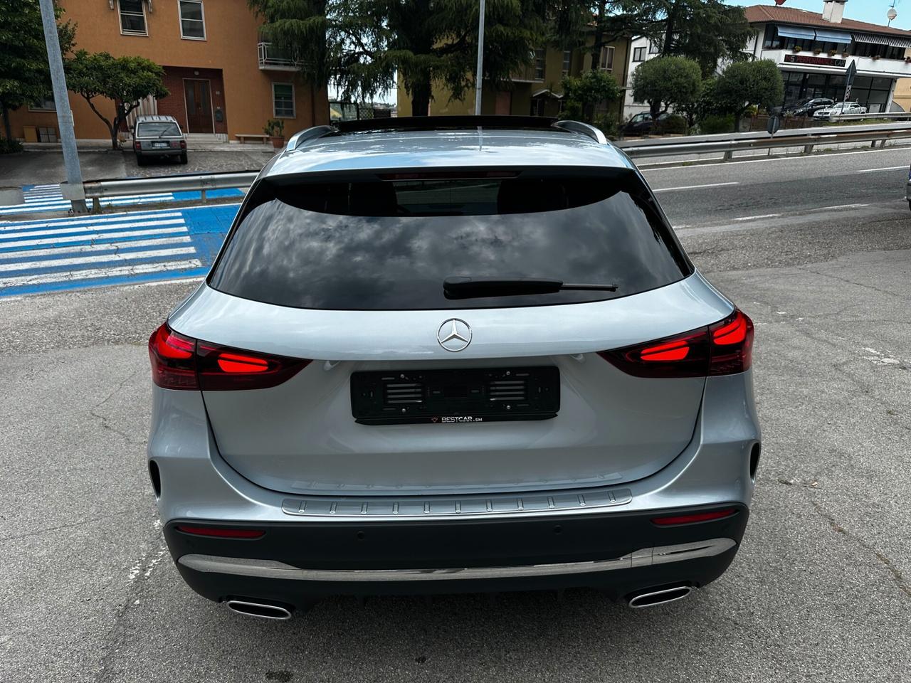 Mercedes-benz GLA 200 d "AMG-LINE" Advanced Plus + TETTO PANORAMA + CAMERA