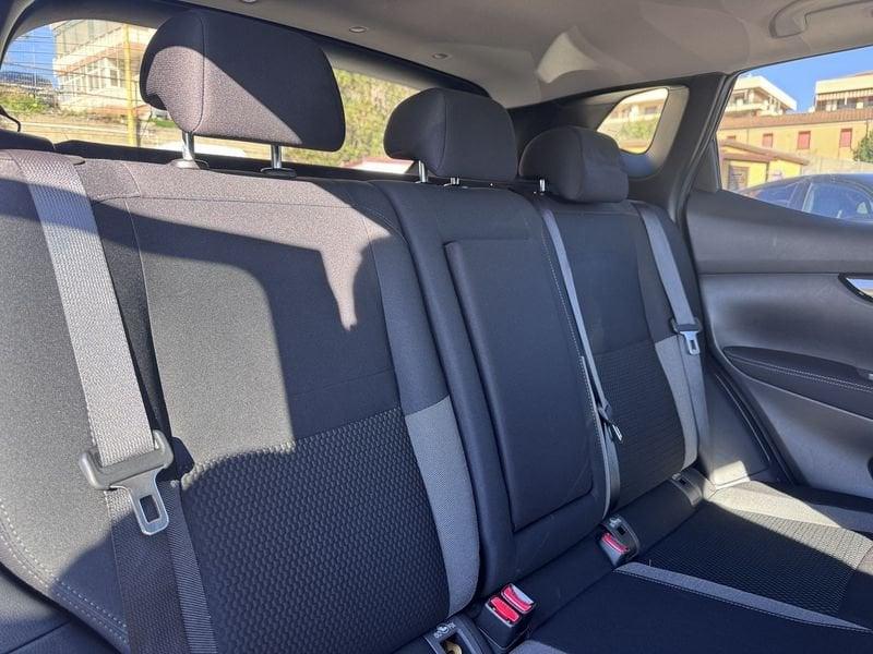 Nissan Qashqai Qashqai 1.5 dCi Visia