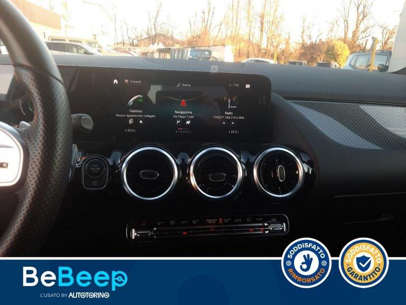 Mercedes-Benz GLA 180 D PREMIUM AUTO