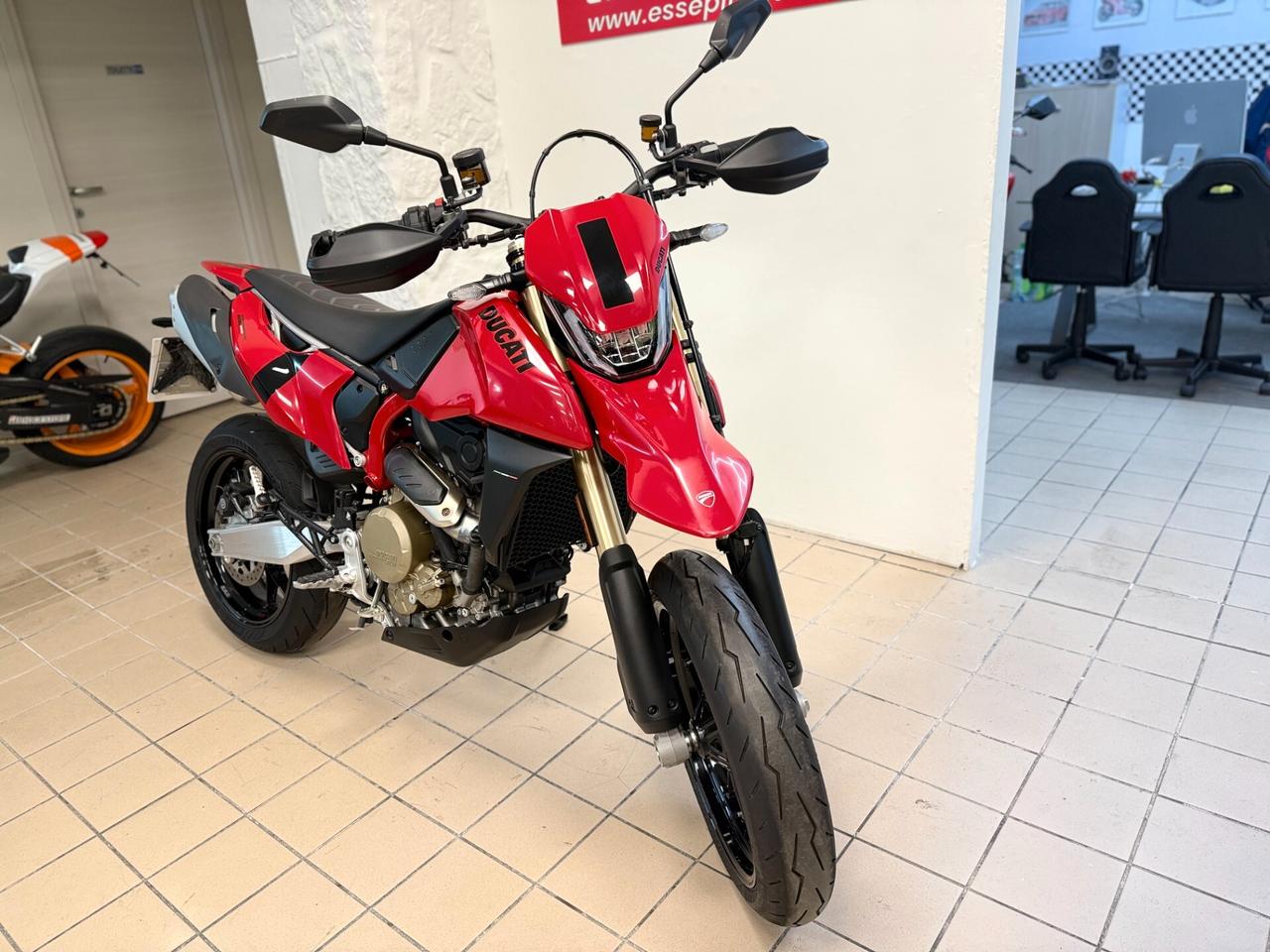 Ducati Hypermotard 698 Mono