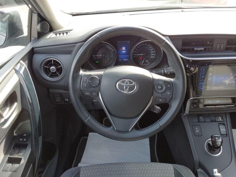Toyota Auris 1.8 Hybrid Black Edition