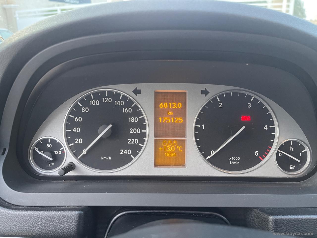 MERCEDES-BENZ B 200 CDI Sport