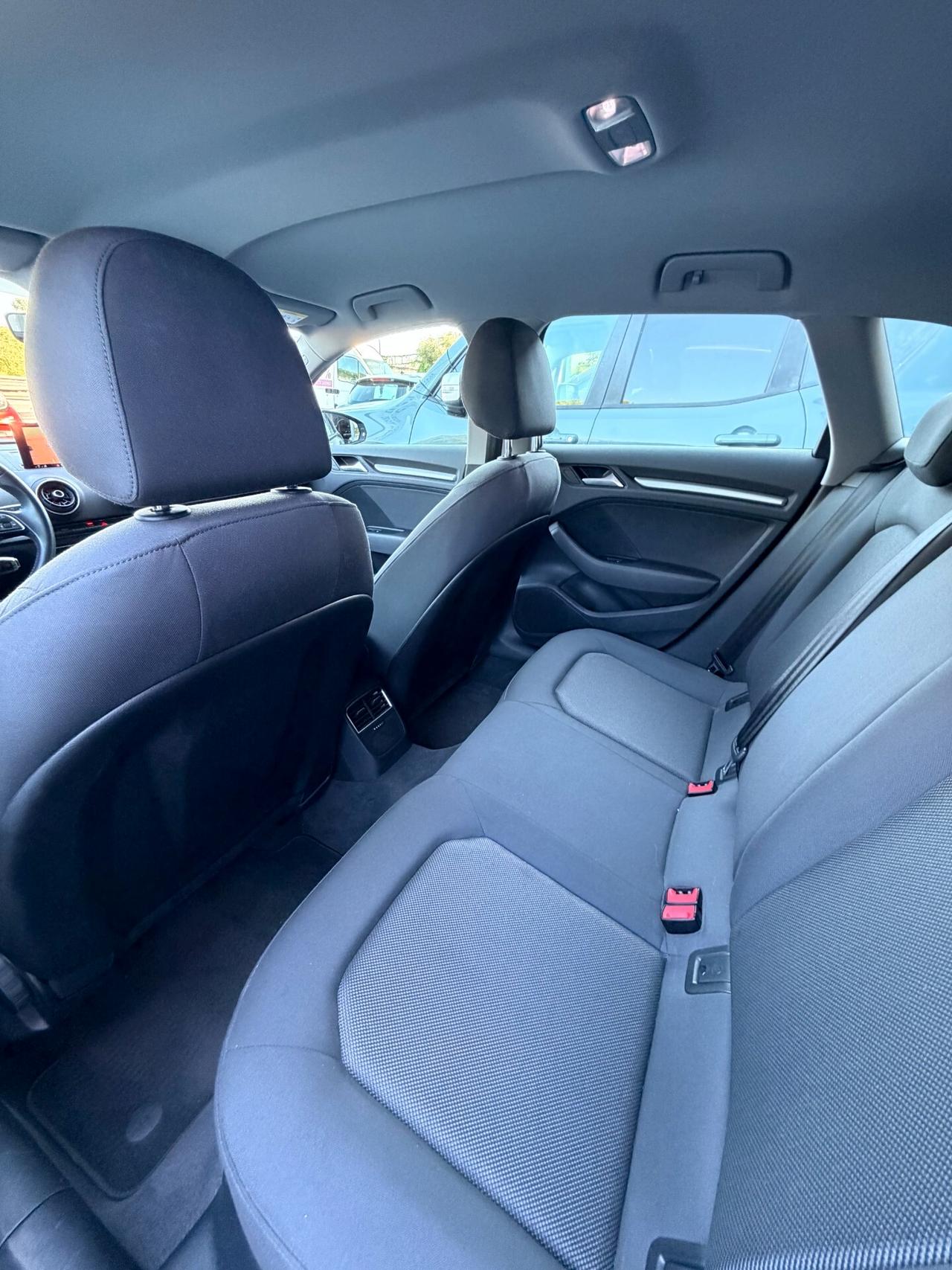 Audi A3 SPB 30 TDI S tronic Admired
