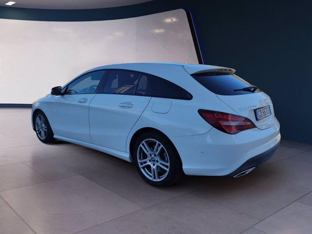 MERCEDES CLA 220 d S.W. Automatic Premium del 2017
