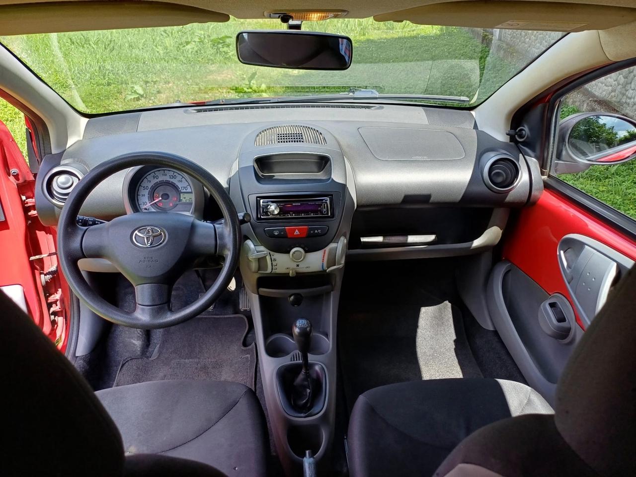Toyota Aygo 1.0 12V VVT-i 3 porte Sol