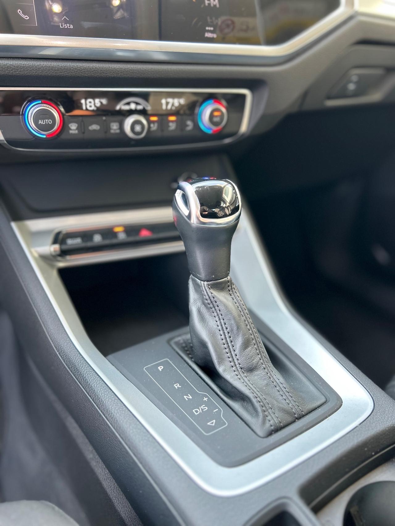 Audi Q3 SPB 35 TDI S tronic Business Plus