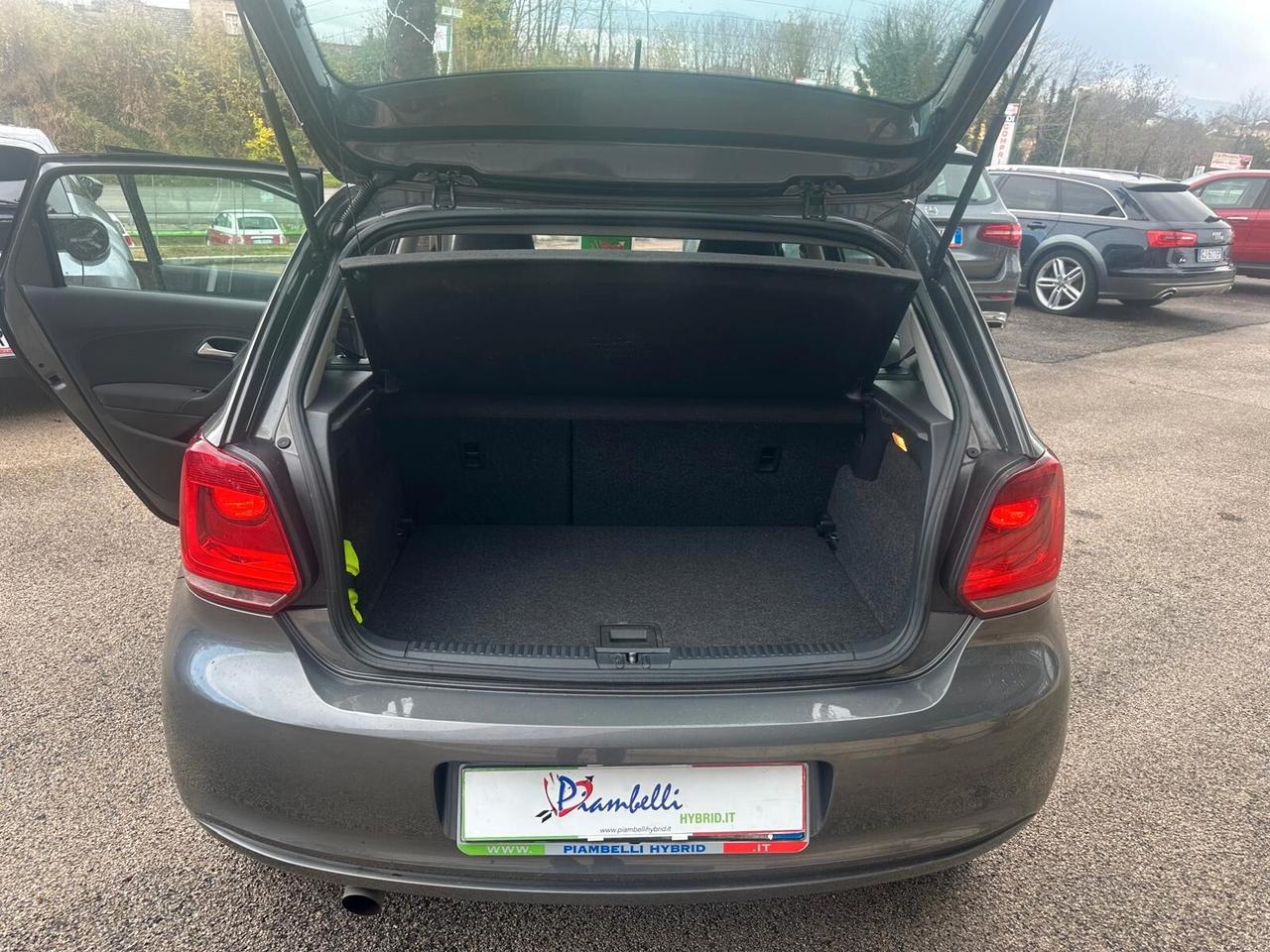 Volkswagen Polo 1.4 5 porte Highline NEOPATENTATI