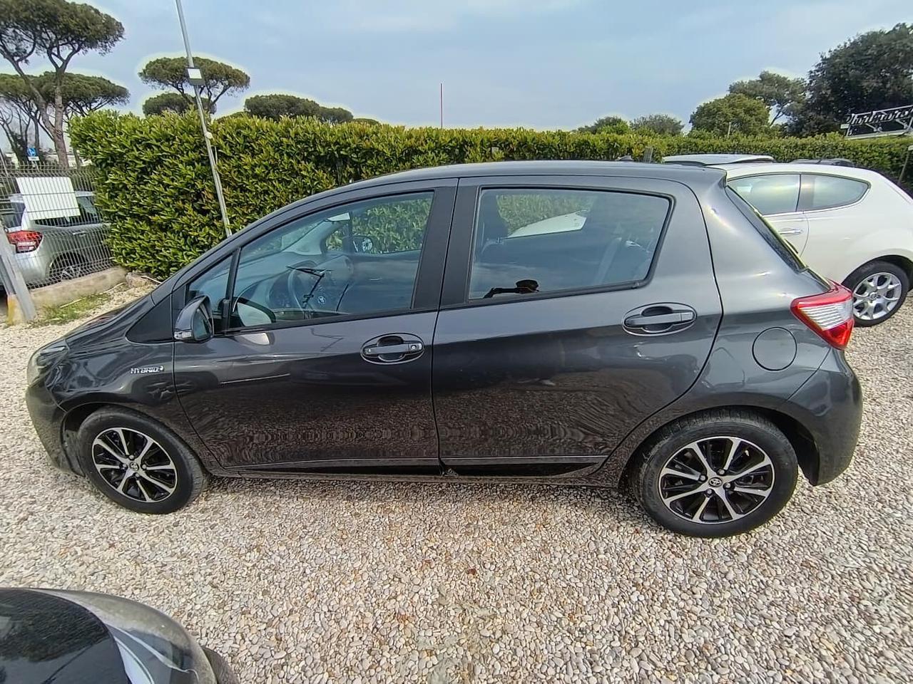 Toyota Yaris 5p 1.5h Trend