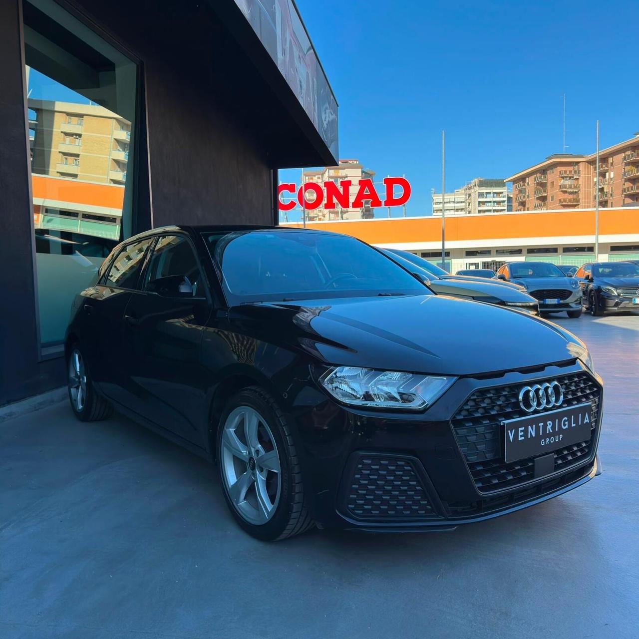 Audi A1 SPB 30 TFSI S tronic Identity Black