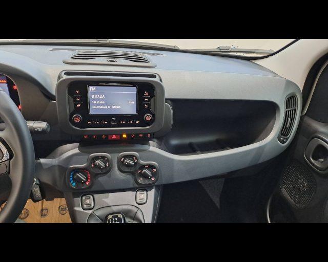 FIAT Panda 1.0 firefly hybrid Icon s&s 70cv 5p.ti
