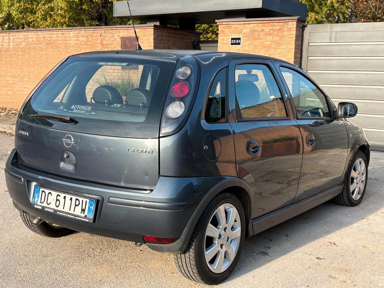 OPEL CORSA 1.3D- 145000km REALI-2006