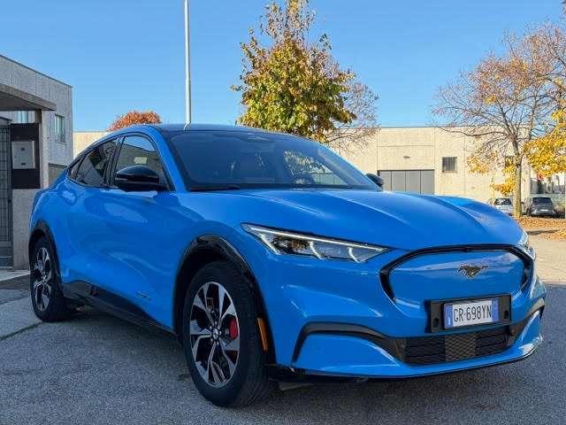 Ford Mustang Mach-E standard range Premium awd 269cv auto TETTO IVA!!!