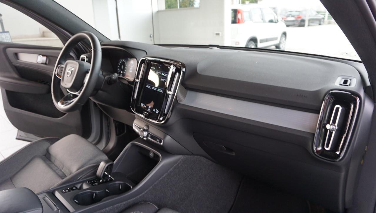 Volvo XC40 1.5 t2 Core auto