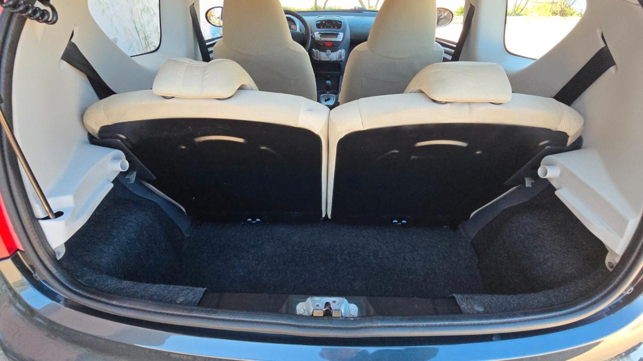 Peugeot 107 1.0 68CV 3p. Sweet Years