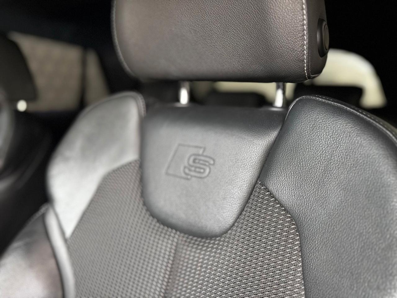 Audi Q2 30 TDI S tronic line Edition