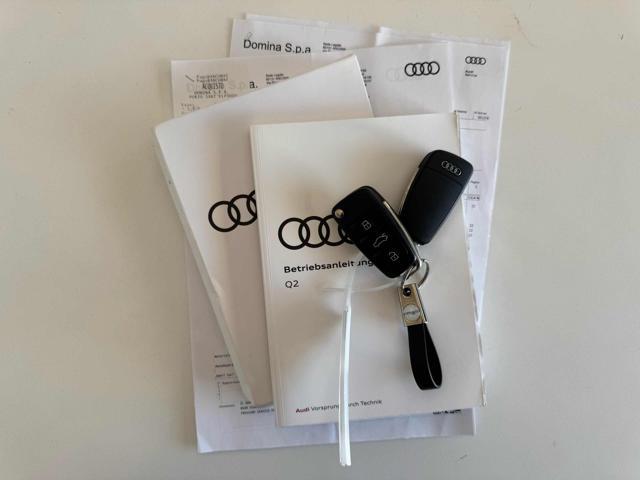 AUDI Q2 30 TDI Business