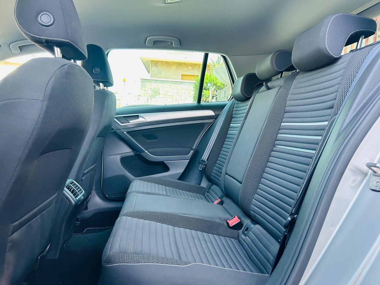 Volkswagen Golf 7 2.0 TDI 150cv Cup
