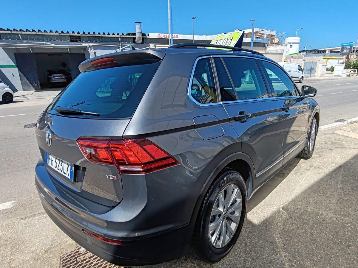 VOLKSWAGEN Tiguan 1.6 TDI Style - 2017