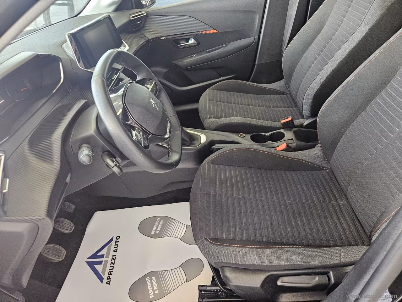 PEUGEOT 208 PureTech 75 S&S 5p. Active Pack