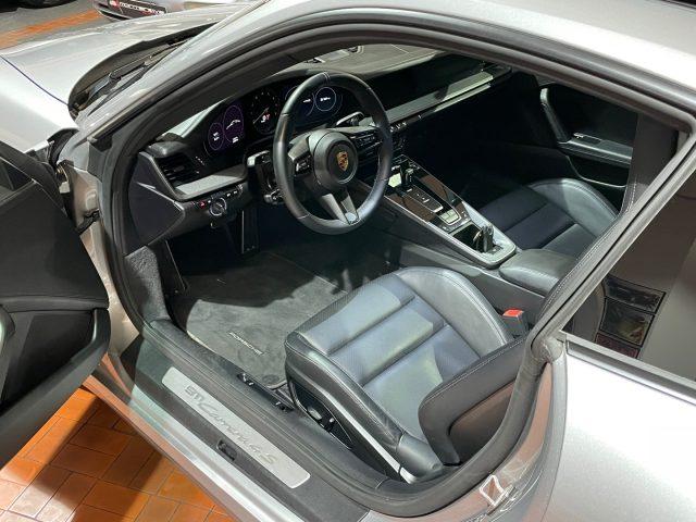 PORSCHE 992 Carrera 4S coupe' TETTO-SCARICO SPORTIVO