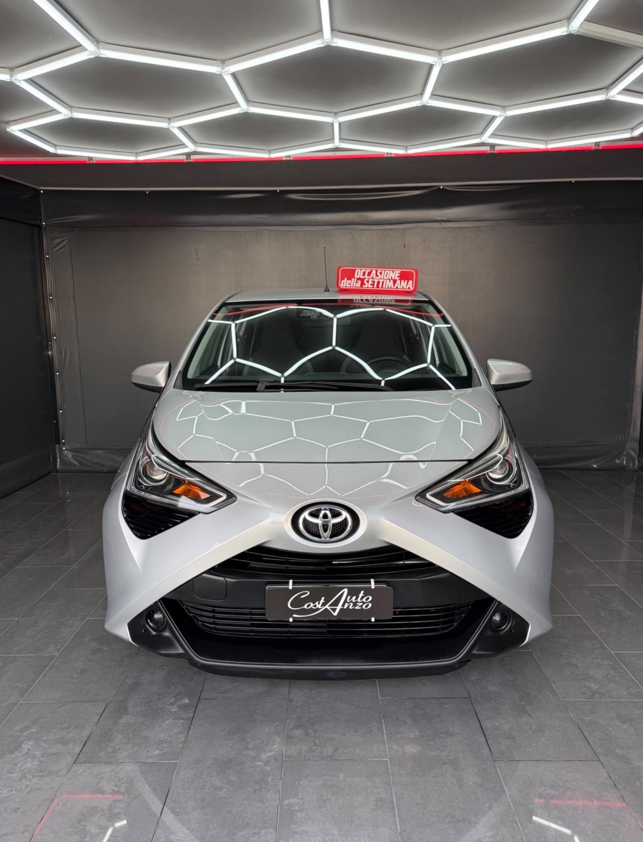 Toyota Aygo 1.0 VVT-i X-Cite 2018 Full