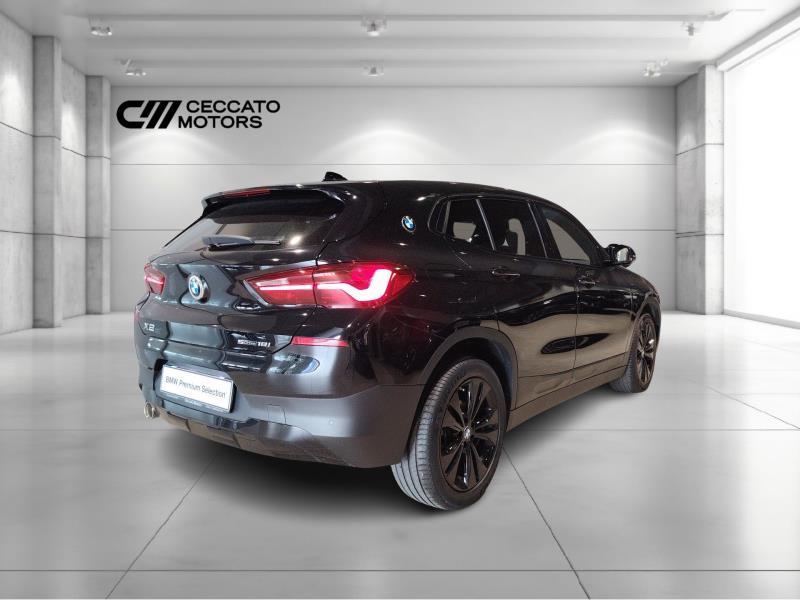 BMW X2 18 i Advantage sDrive Steptronic