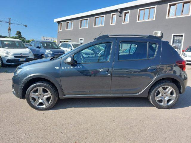 DACIA Sandero Stepway 1.5 Blue dCi 95CV 15th Anniversary