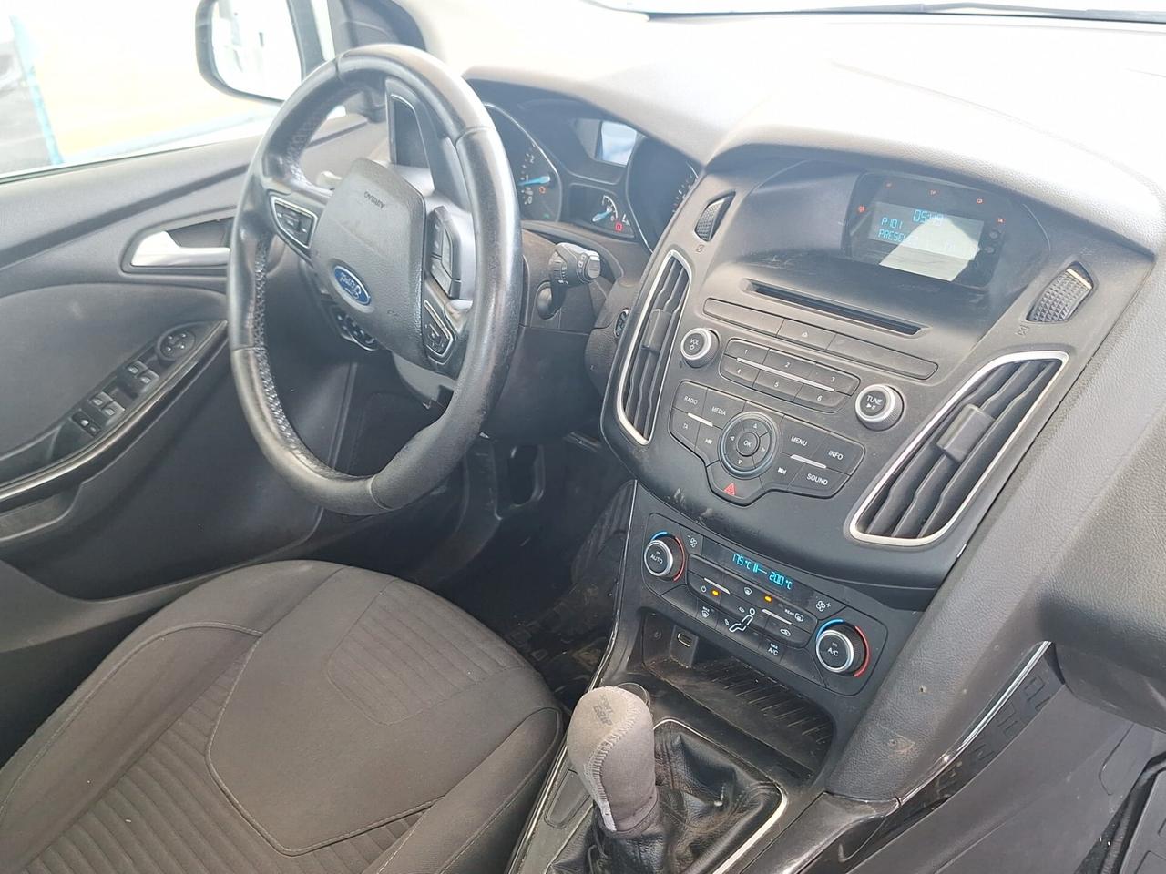 Ford Focus 1.0 EcoBoost 125 CV Start&Stop SW Titanium X