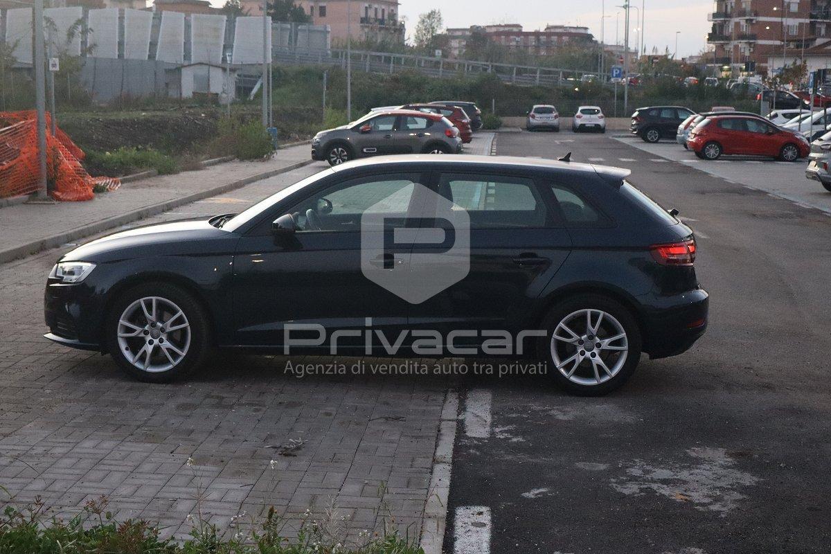 AUDI A3 SPB 30 g-tron S tronic Business