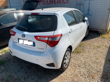 Toyota Yaris 1.5 Hybrid 26.000km sinistrata Airbag ok