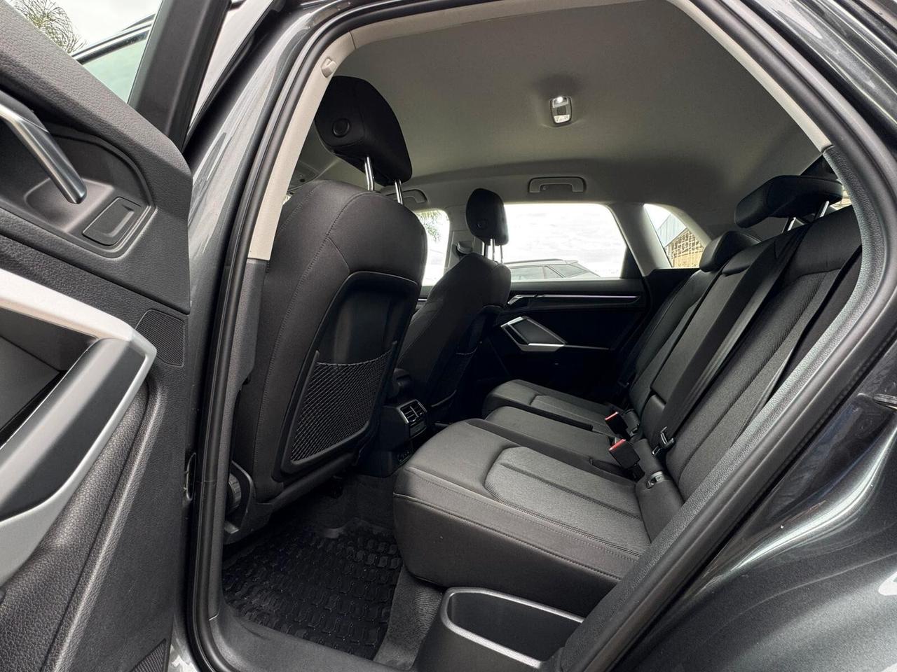 Audi Q3 40 TDI quattro S tronic line edition