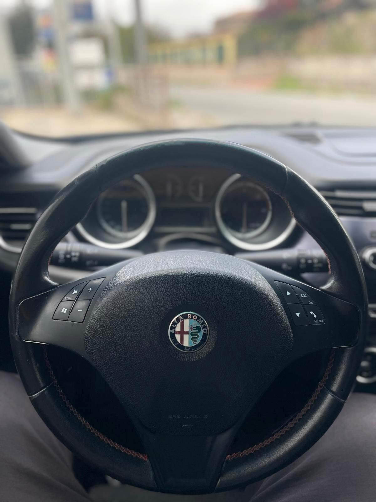 Alfa Romeo Giulietta 1.6 JTDm-2 105 CV Distinctive