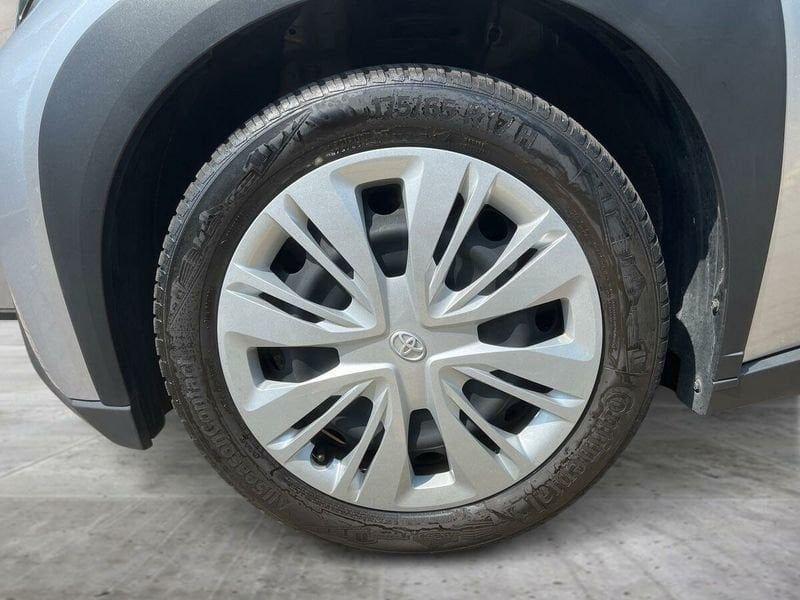 Toyota Aygo X 1.0B (72 CV) Active