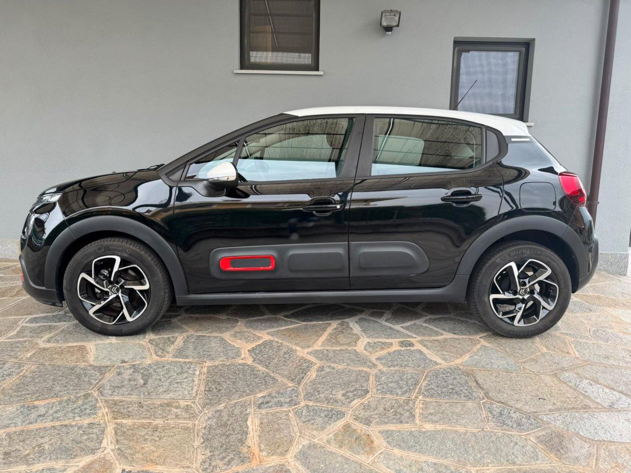 Citroen C3 1.2 puretech Shine s&s 83cv