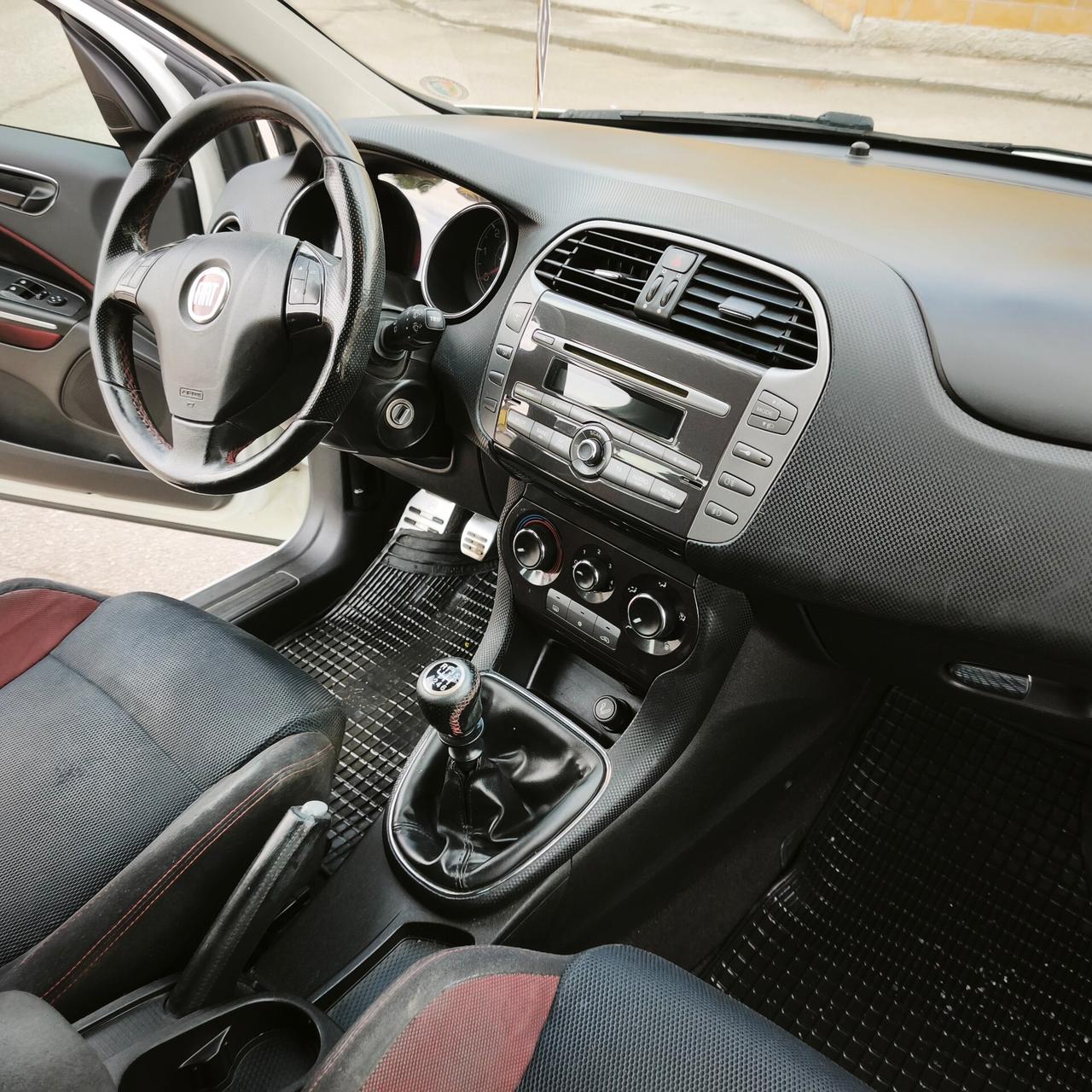 Fiat Bravo 1.6 MJT 105 CV DPF Sport
