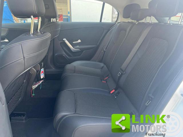 MERCEDES-BENZ A 200 Sport