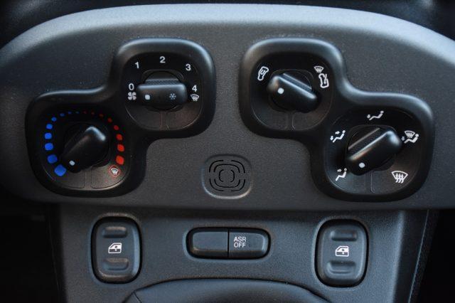 FIAT Panda 1.0 FireFly S&S Hybrid City Life **SOLO 9821KM!!**