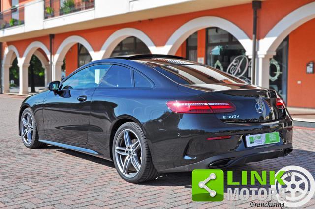MERCEDES-BENZ E 300 d Premium AMG night edition 245cv G-Tronic