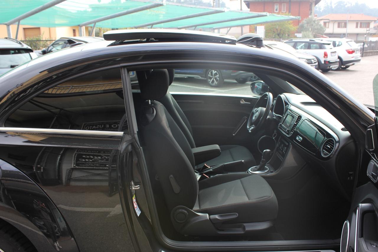 Volkswagen Maggiolino 1.2 TSI Design DSG TETTO PANORAMICO SEDILI RISCALDATI