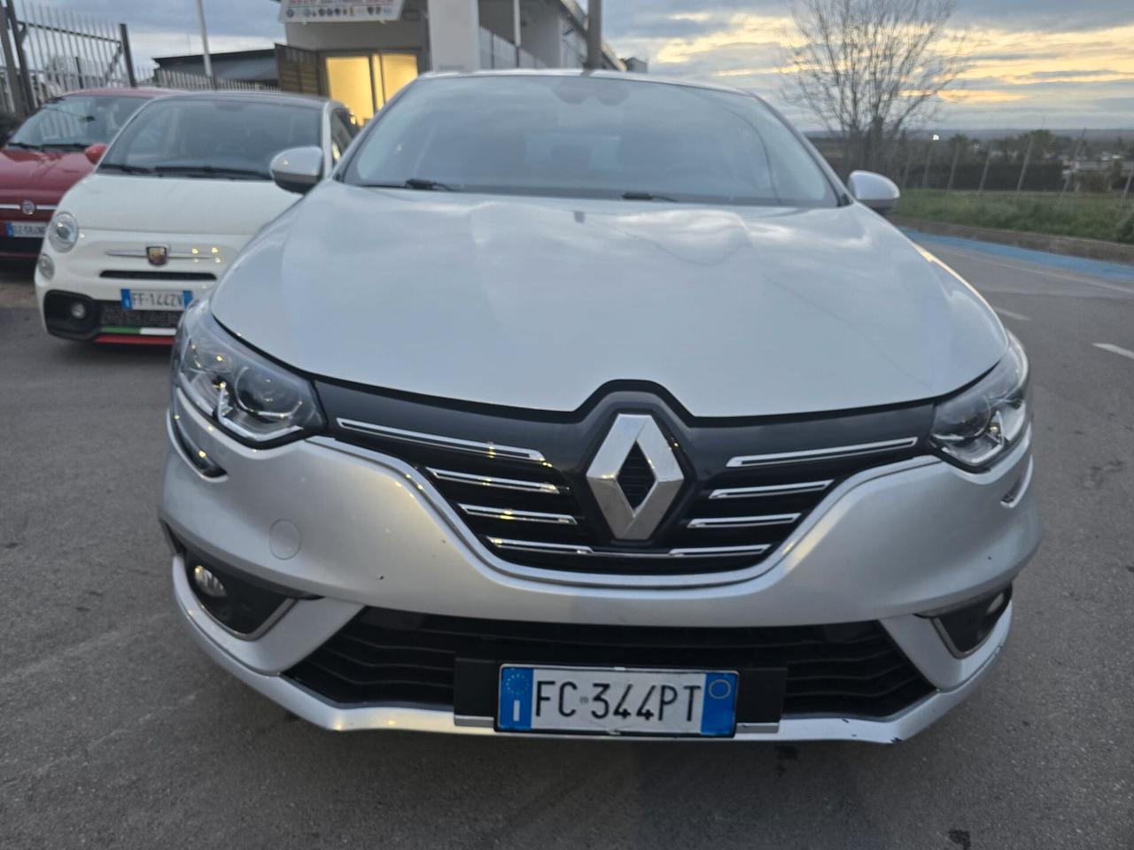 Renault Megane Mégane dCi 8V 110 CV EDC Energy Bose