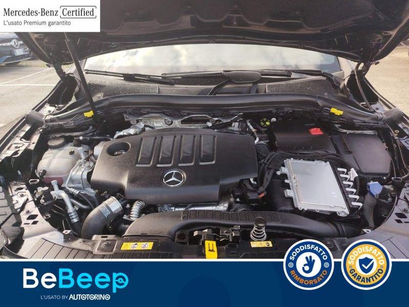 Mercedes-Benz GLA 200 D PREMIUM AUTO