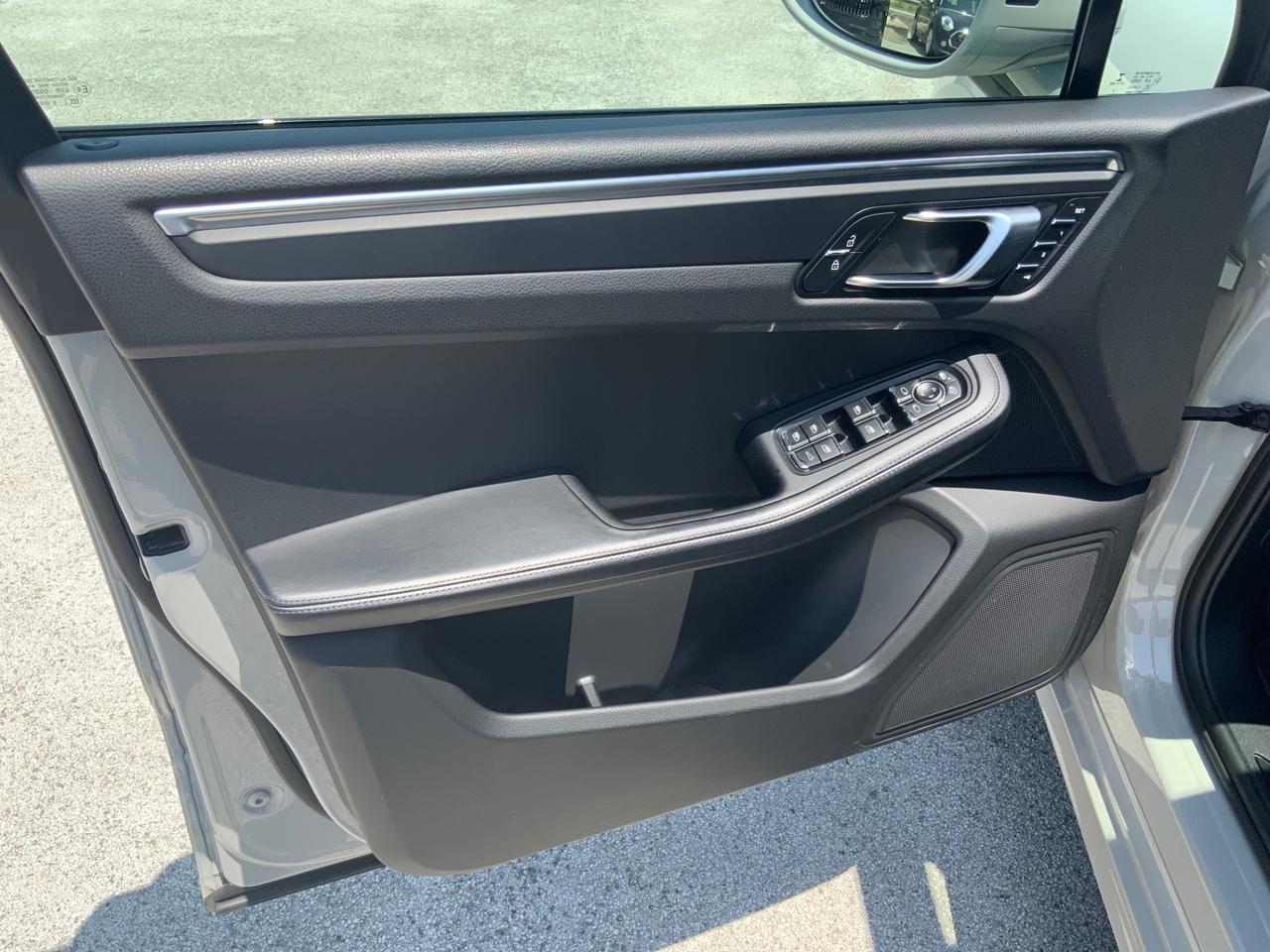 Porsche Macan 2.0 TETTO.CERCHI 21.PELLE.PASM.