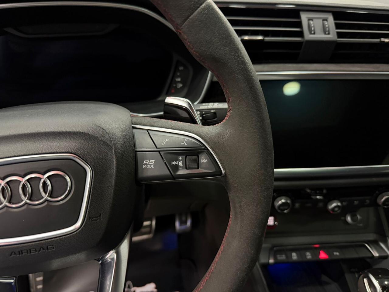 Audi Q3 RS SPB quattro S tronic