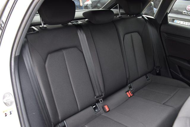 AUDI A3 SPB 30 TDI S tronic Business *Navi, Led*