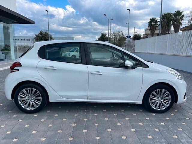 Peugeot 208 1.2 PureTech 82 cv 5 porte Allure 2015