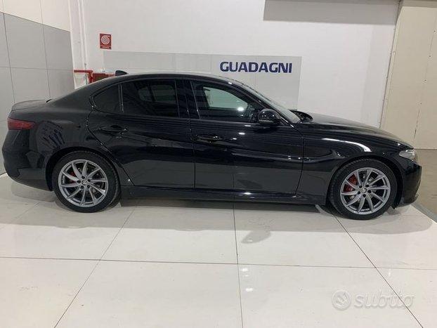 Alfa Romeo Sprint GIULIA 2.2 TD 190 CV MY22 RWD