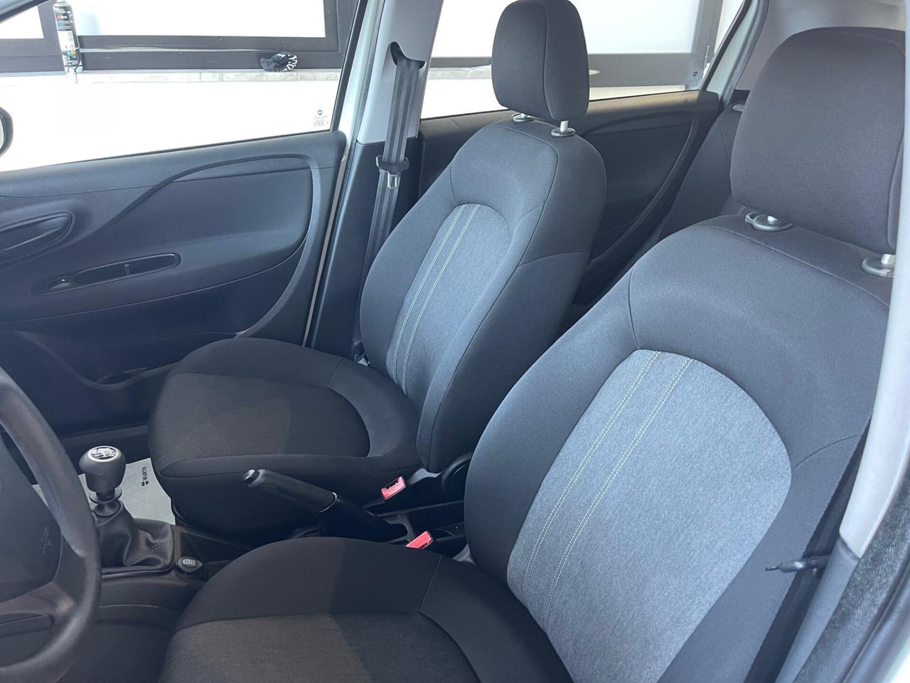 Fiat Punto 1.2 8V 5 porte Young